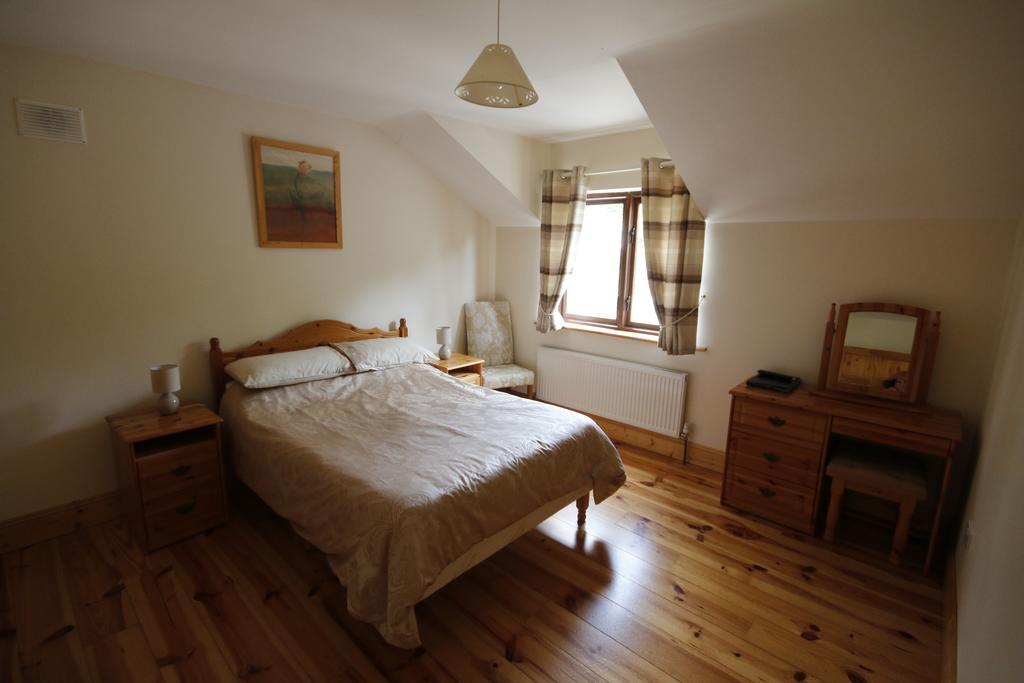 Macreddin Rock Bed & Breakfast オーリム エクステリア 写真
